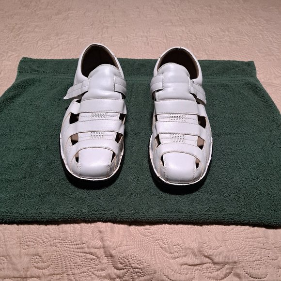 Stacy Adams White Leather Adjustable Dress Sandals - Picture 1 of 2